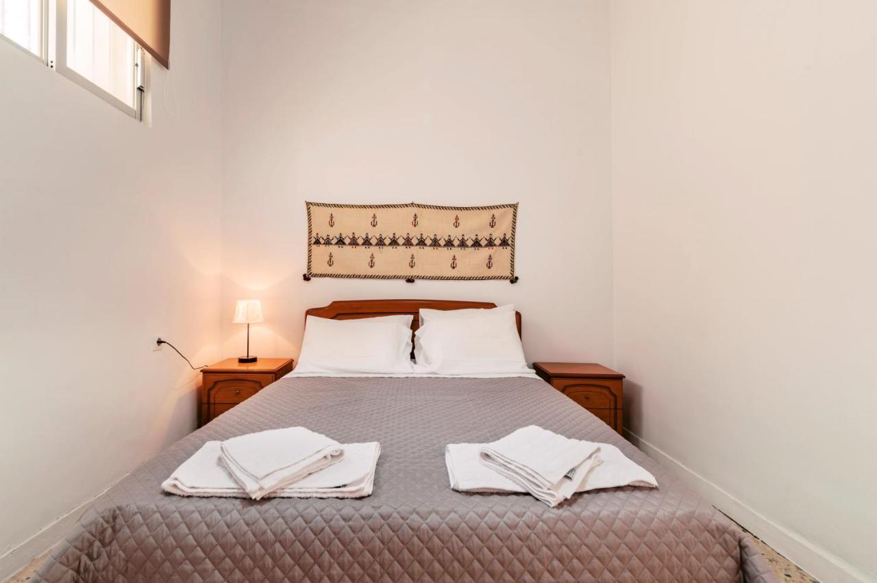 Olympia's Cozy * Psinthos